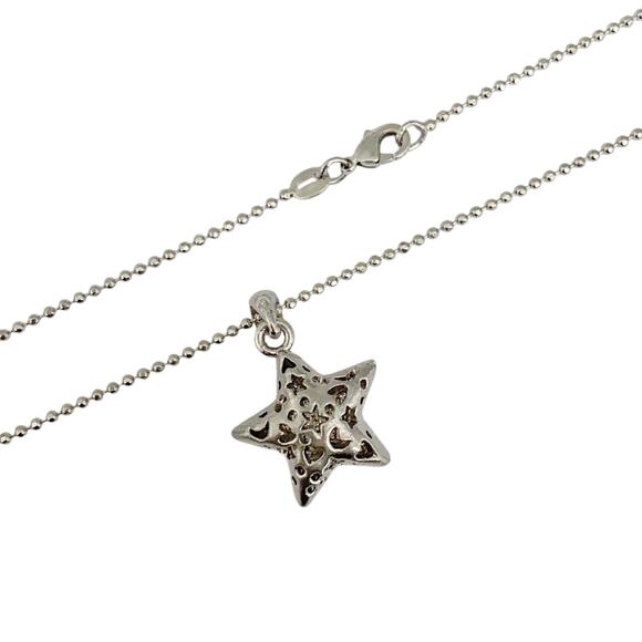 NWT 18" Silver Plated Chain and Pendant Puffed Up Clear Crystal Star Necklace - Picture 2 of 2